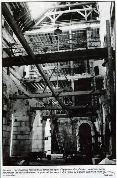 Photo de la restauration du noviciat de l'abbaye de Fontevraud (vue intérieure)